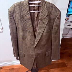 Roundtree & Yorke Silk Checkered Blazer